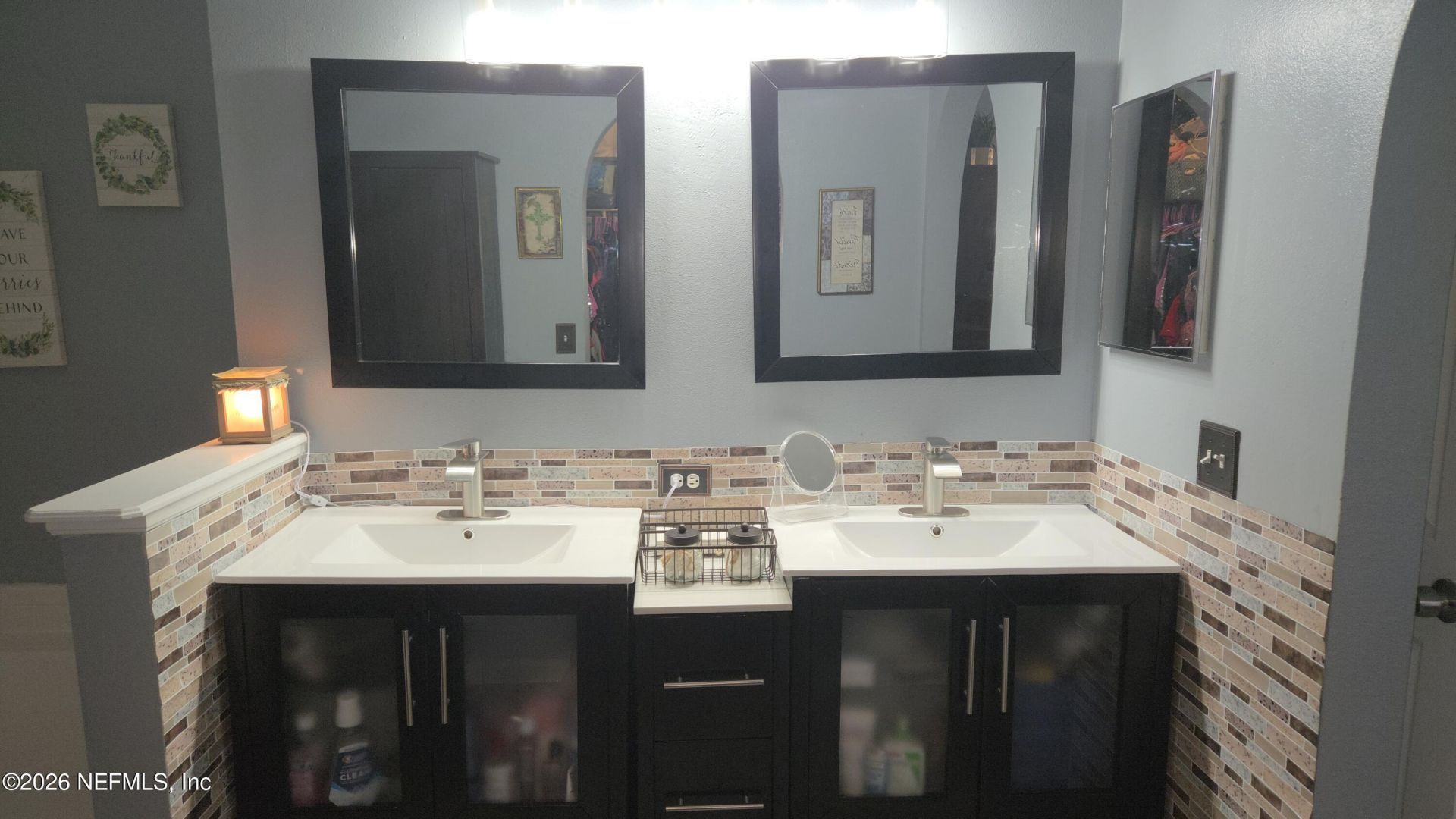 1663 E Jayhawk Lane E, Jacksonville, FL 32221 Photo