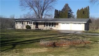 110 Valley Heights, Blue Grass, IA 52726 Main Photo