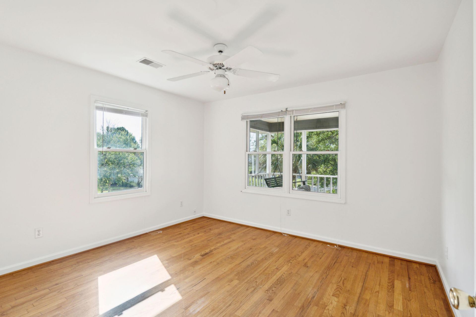 2250 Atlantic Avenue Photo 17