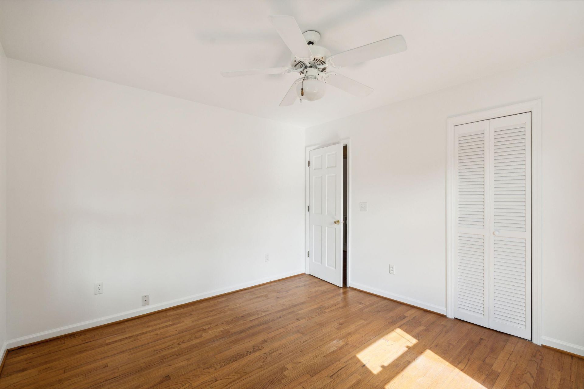 2250 Atlantic Avenue Photo 18
