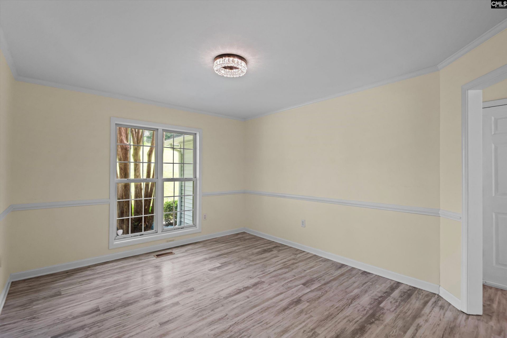 156 Crown Point Road  Photo 6