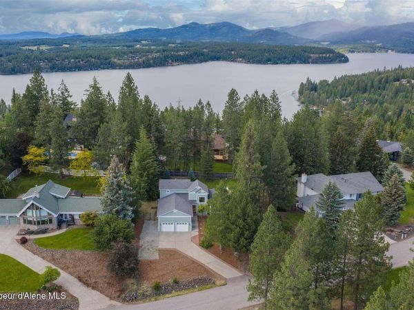 2448 E Packsaddle DR, Coeur d'Alene, ID 83815