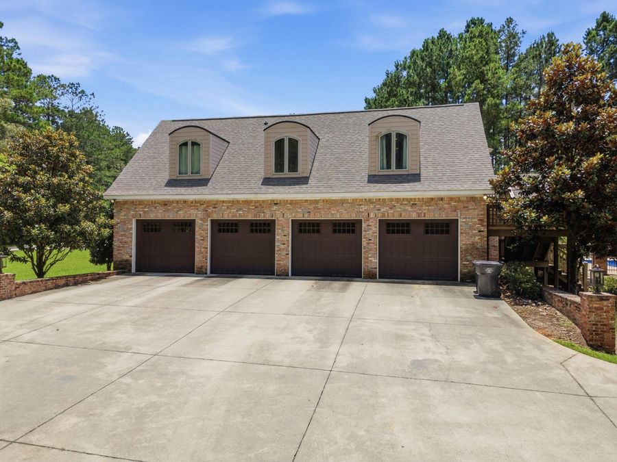 Property Image 104