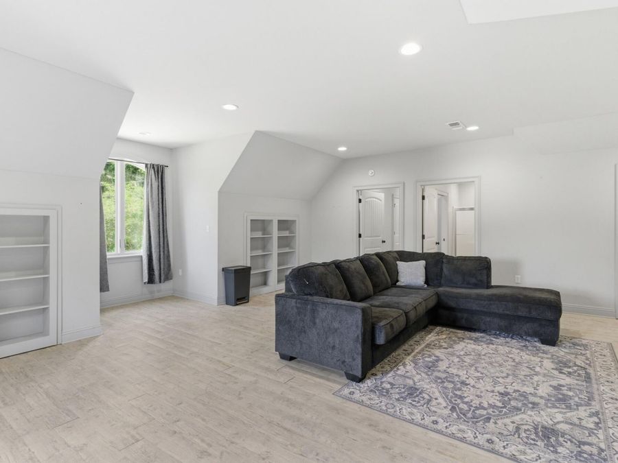 Property Image 59