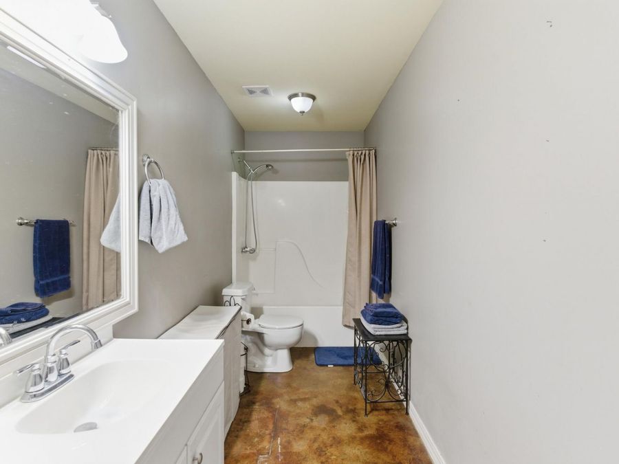 Property Image 84