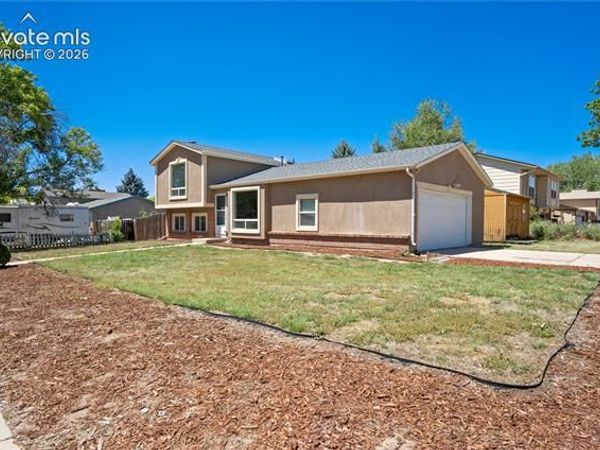 5270 N Nolte Drive, Colorado Springs, CO 80916