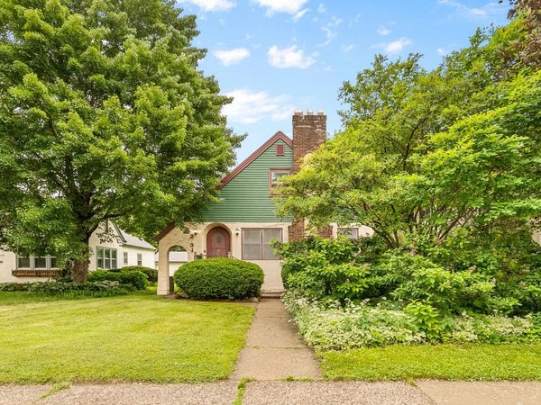 2731 Cleveland Street NE, Minneapolis, MN 55418