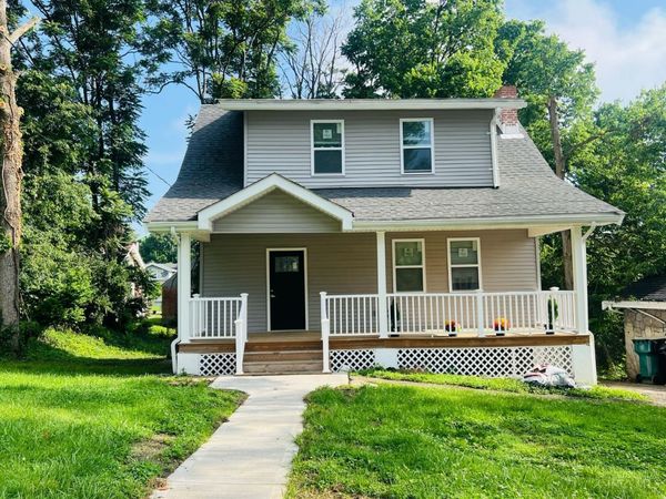 10 Clinton Springs Lane, Cincinnati, OH 45217