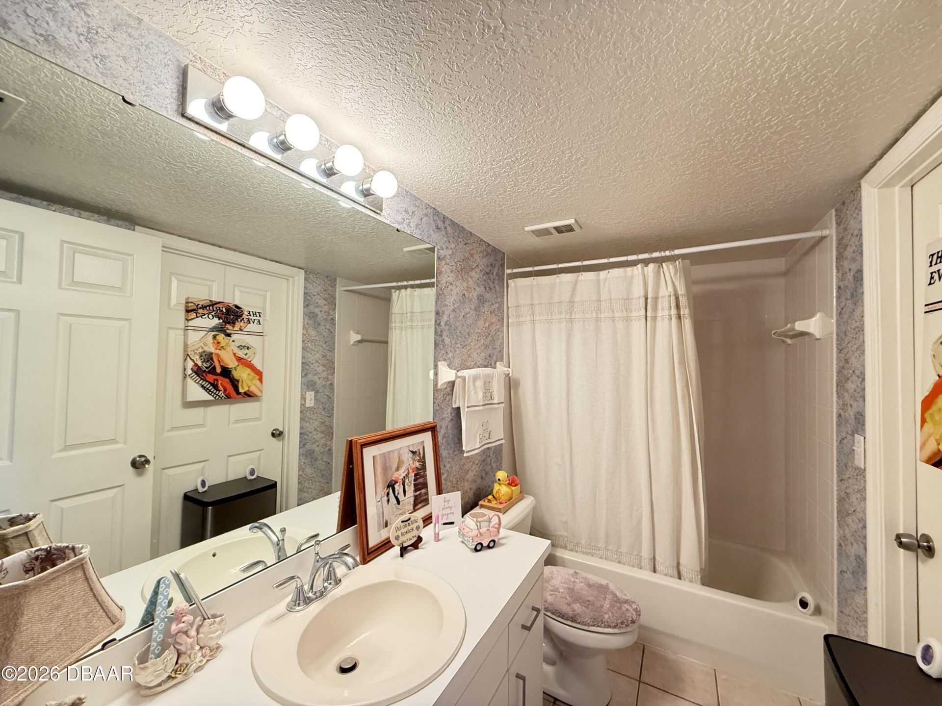 407 Bouchelle Drive, Unit 303, New Smyrna Beach, FL 32169 Photo