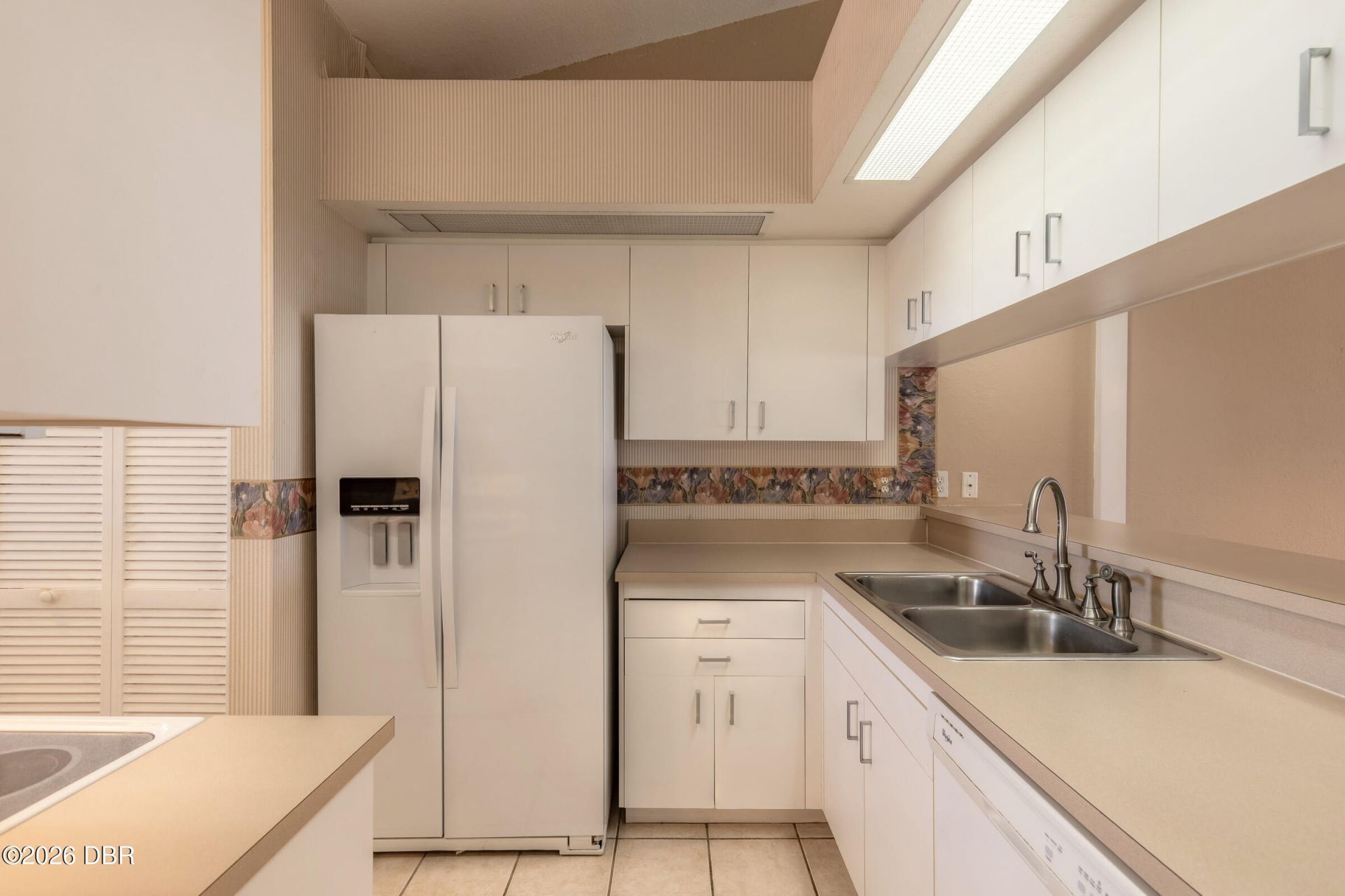 407 Bouchelle Drive, Unit 303, New Smyrna Beach, FL 32169 Photo