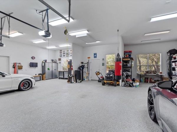5201 Great Divide DR, Bee Cave, TX 78738