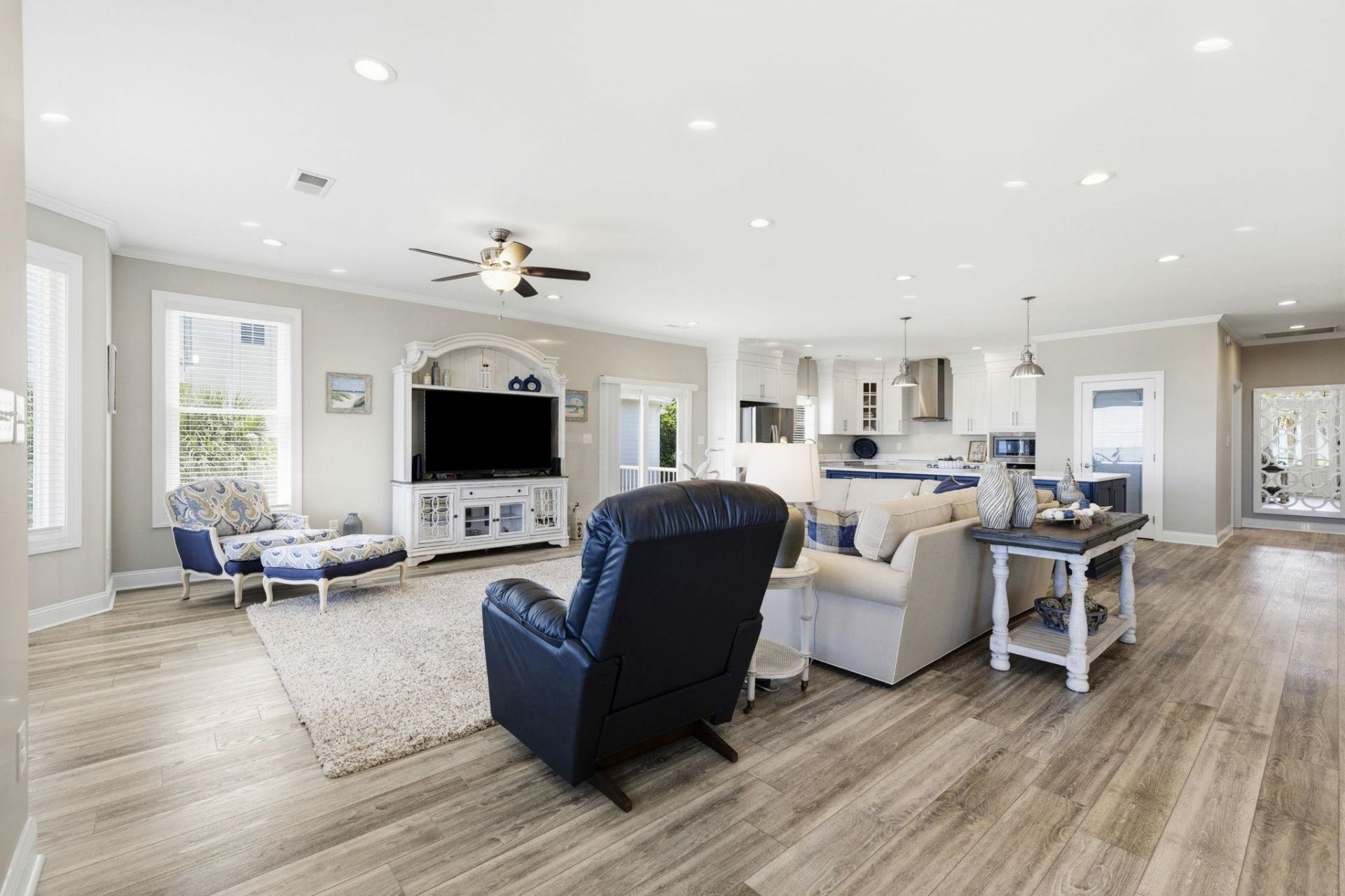 5725 N Ocean Blvd. Photo 13