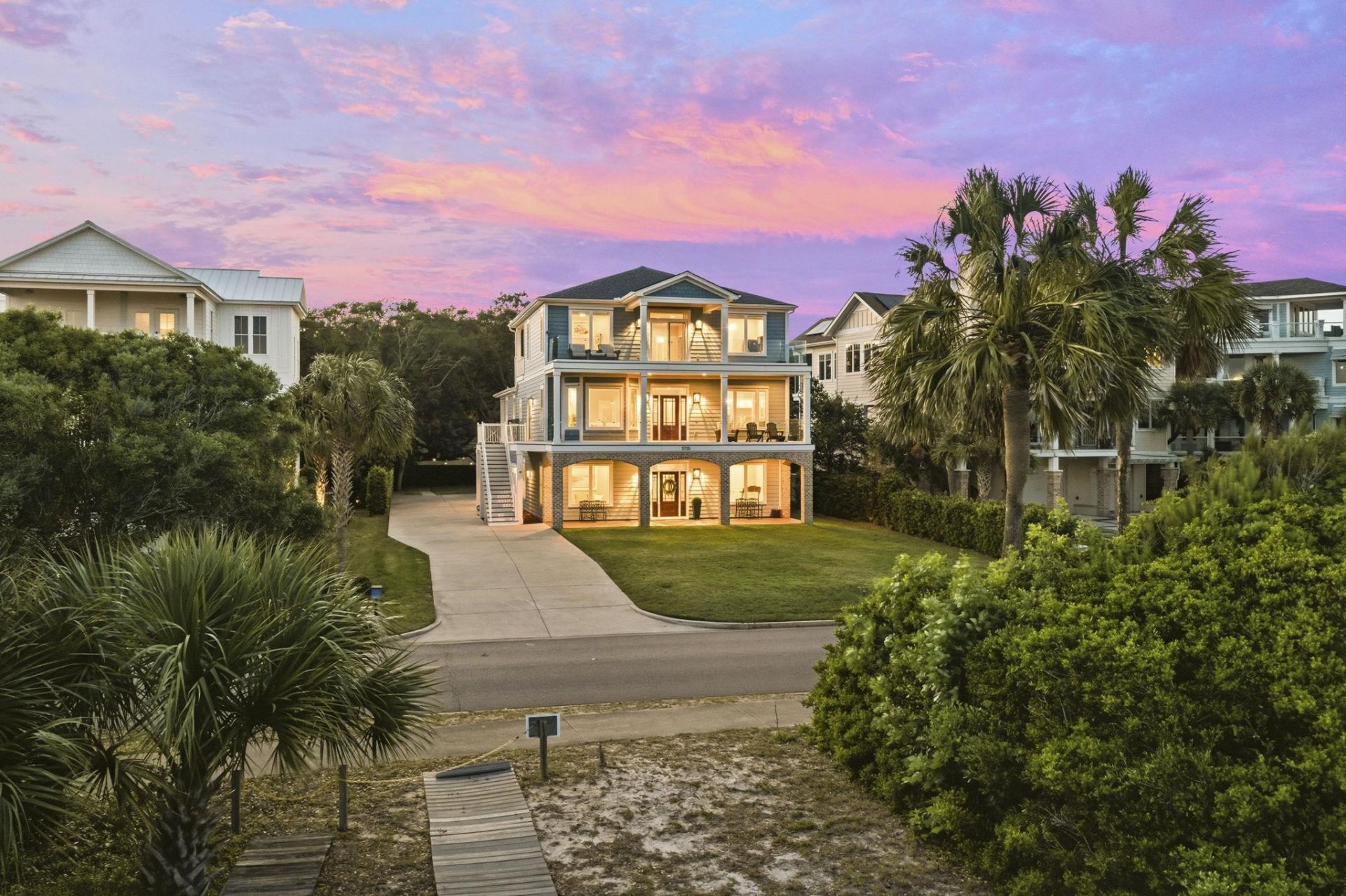 5725 N Ocean Blvd. Photo 6