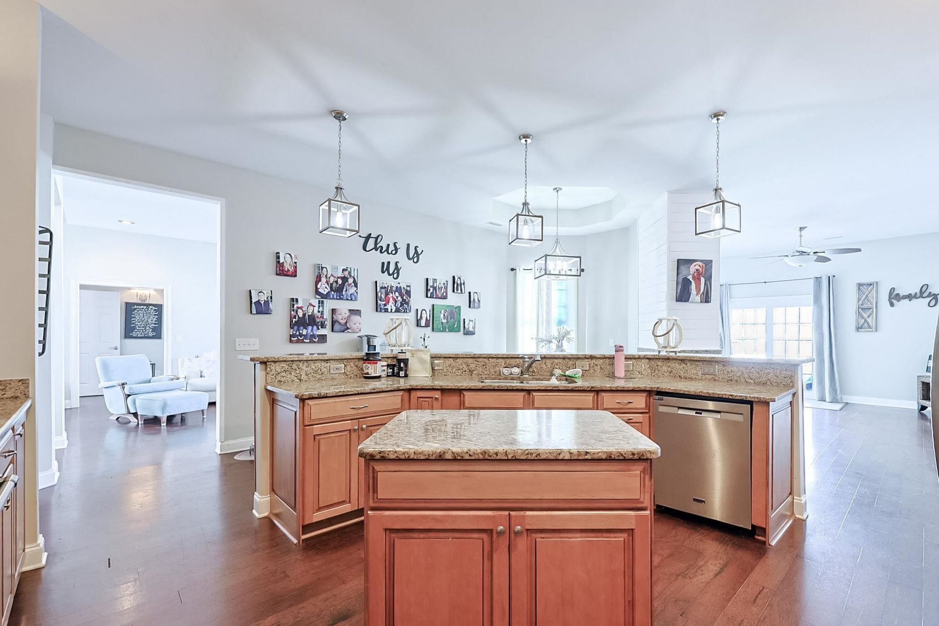 2090 Deerfield Ave.  Photo 12