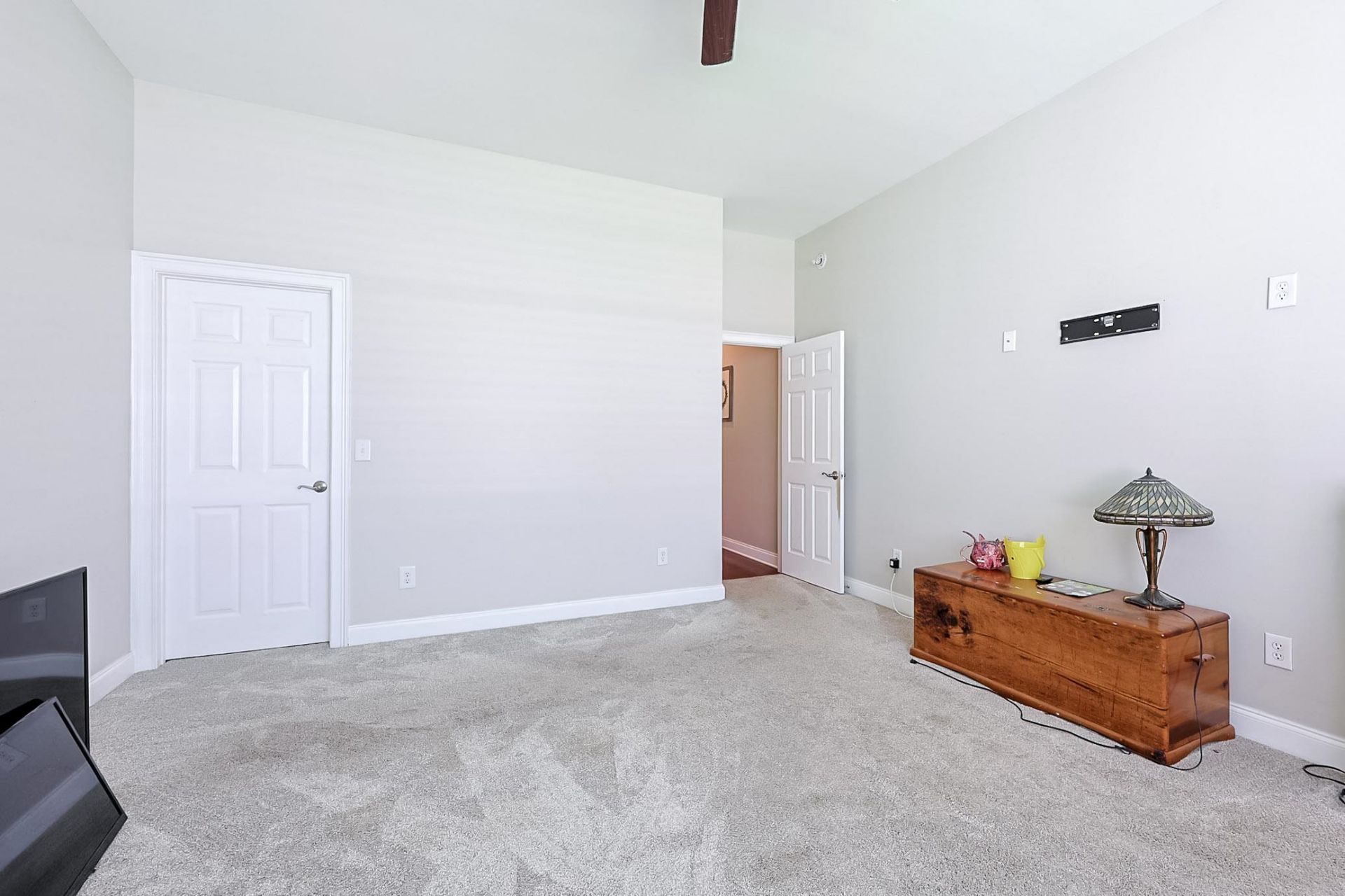 2090 Deerfield Ave.  Photo 32