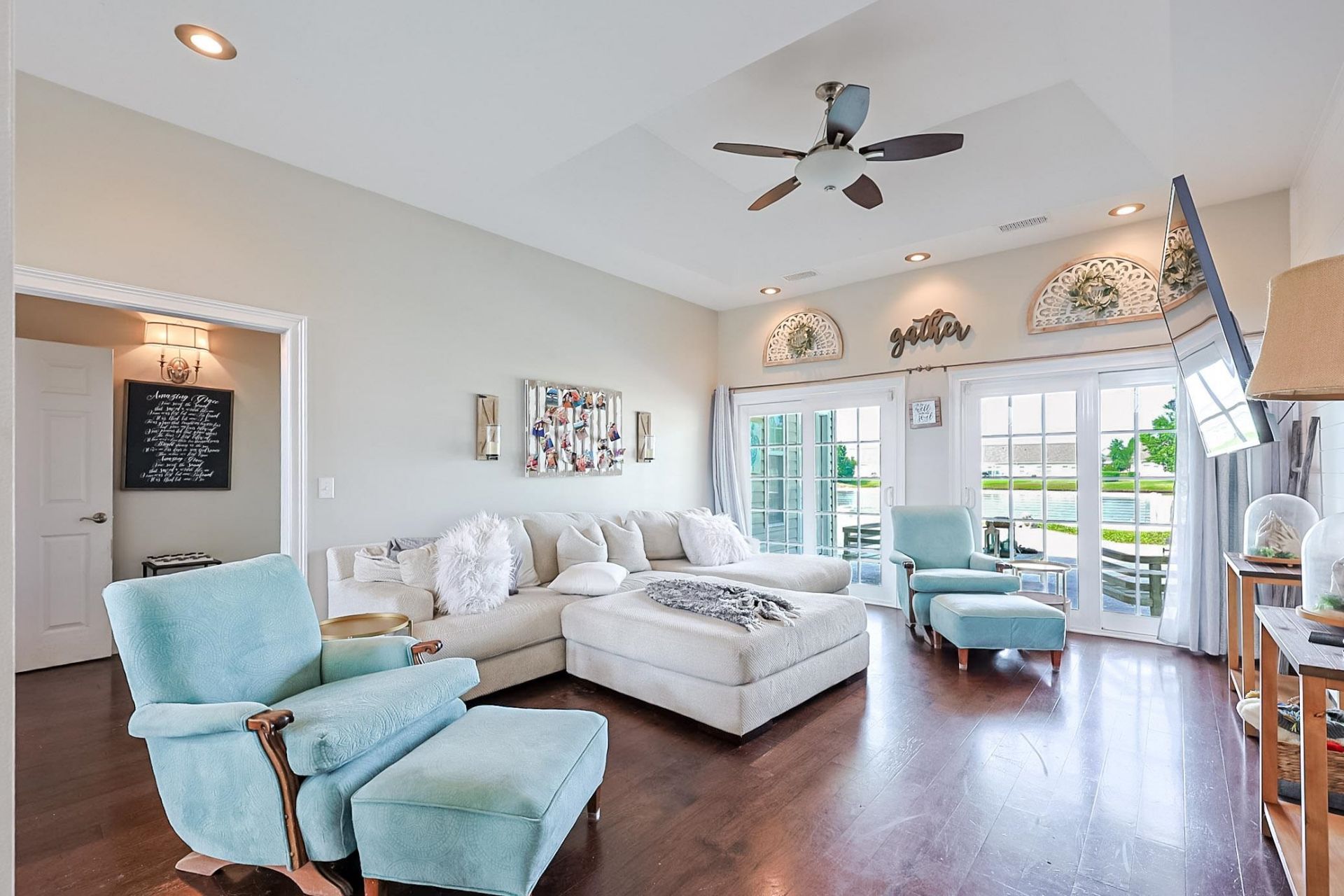 2090 Deerfield Ave.  Photo 4