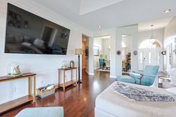 2090 Deerfield Ave.  photo 4