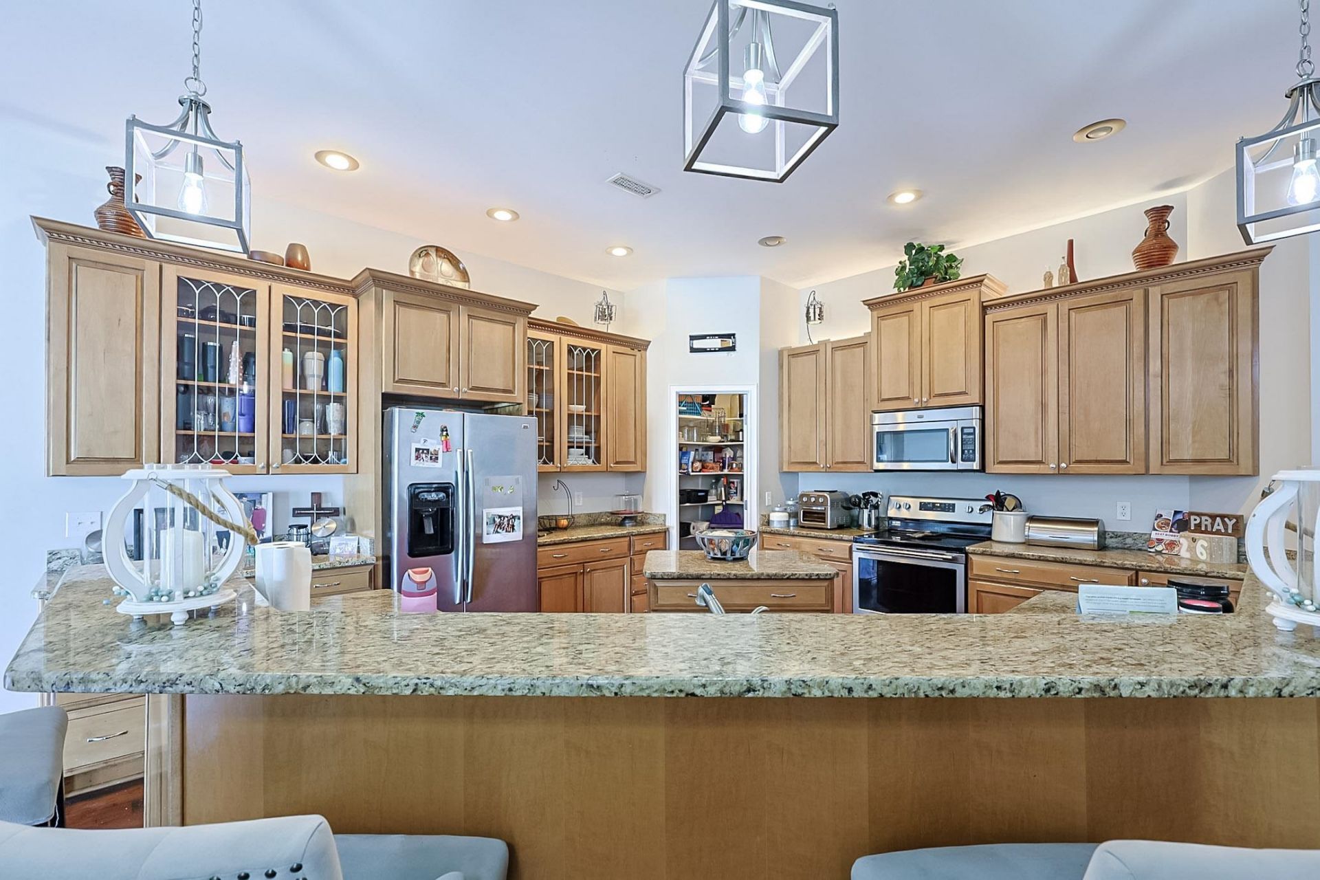 2090 Deerfield Ave.  Photo 8