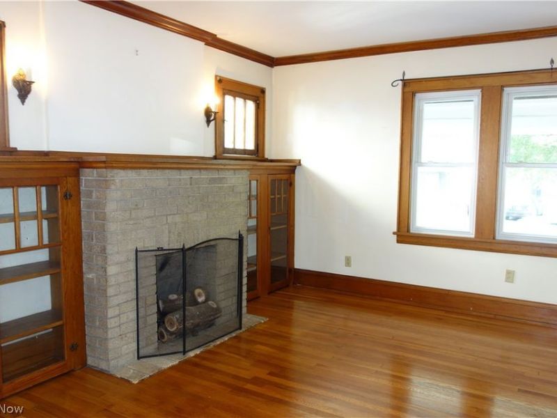 34 E Rosewood Avenue, Akron, OH 44301 Photo 12