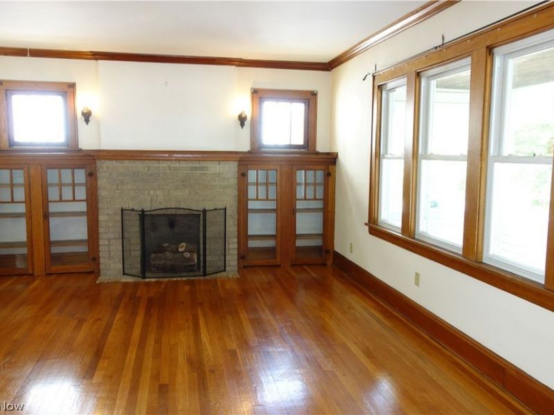 34 E Rosewood Avenue, Akron, OH 44301 Photo 14