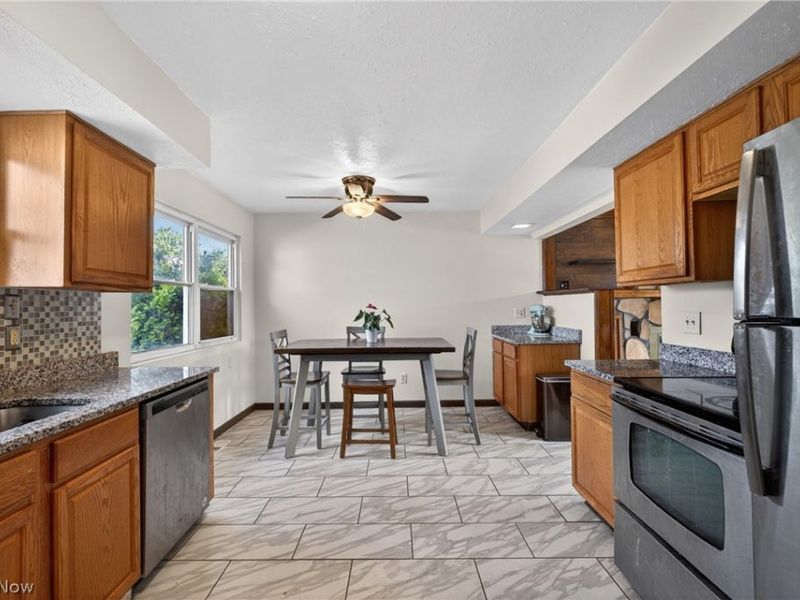 980 E 347th Street, Eastlake, OH 44095 Photo 19