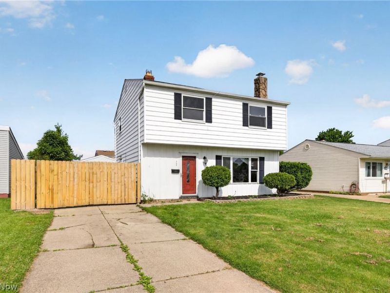 980 E 347th Street, Eastlake, OH 44095 Photo 5