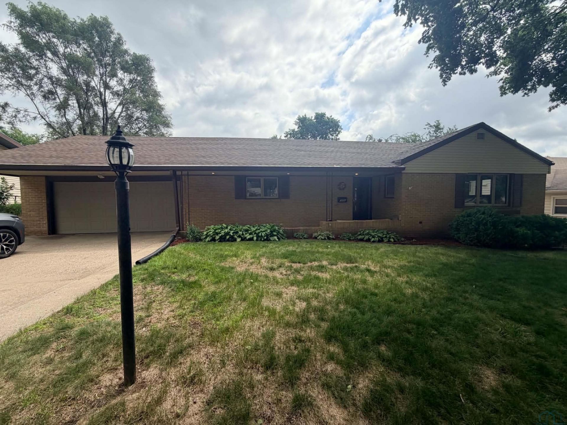 3606 Cheyenne, Sioux City, IA 51104 Main Photo