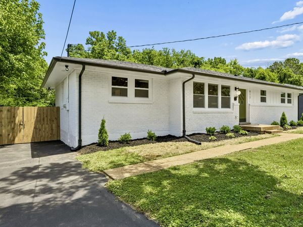 812 Tuckahoe Dr , Madison, TN 37115