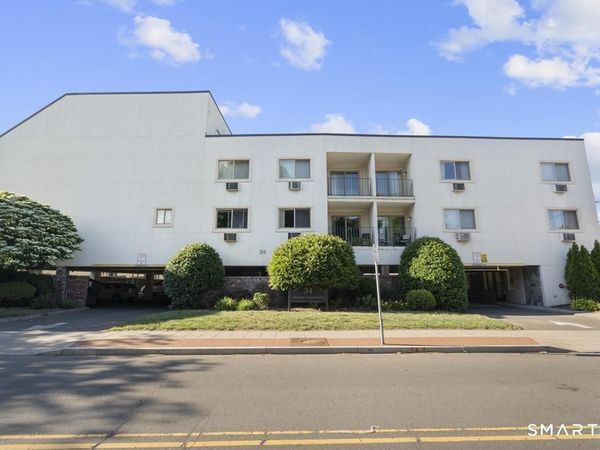 34 Crescent , Unit 1H, Stamford, CT 06906