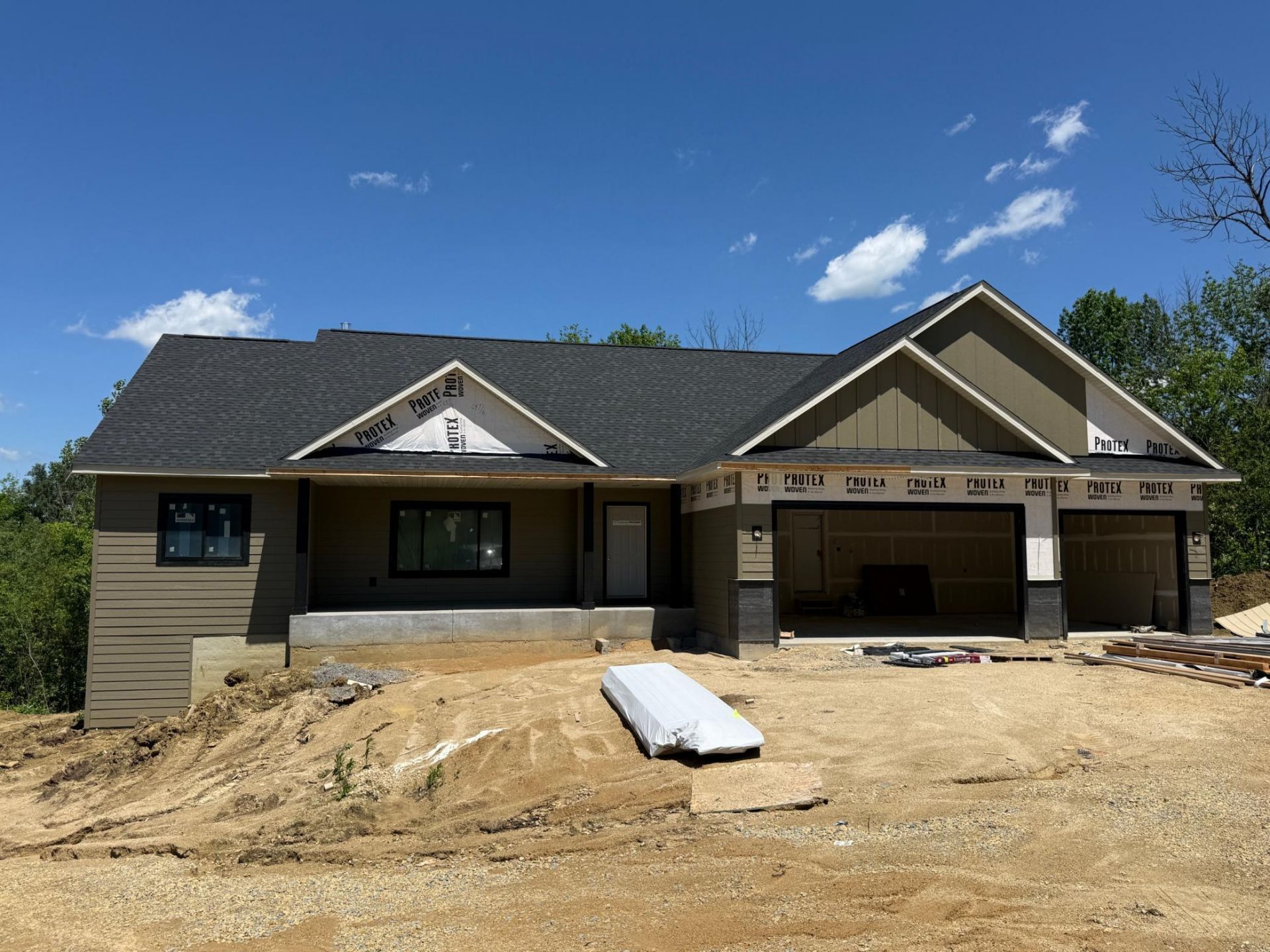 N7372 County Road O , River Falls, WI 54022