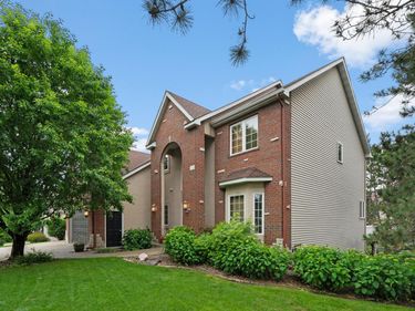 8197 Drexel Court , Eden Prairie, MN 55347
