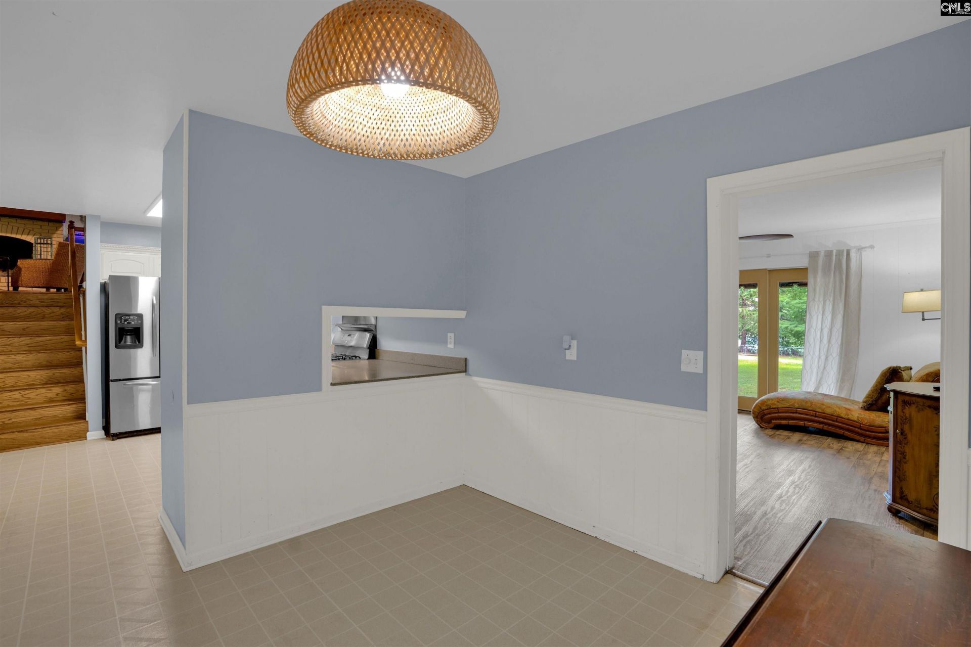 231 Tram Road  Photo 15