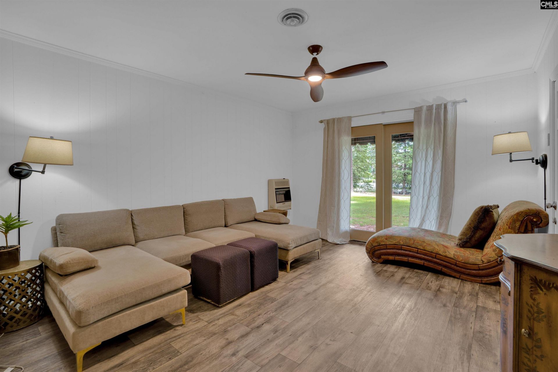 231 Tram Road  Photo 16