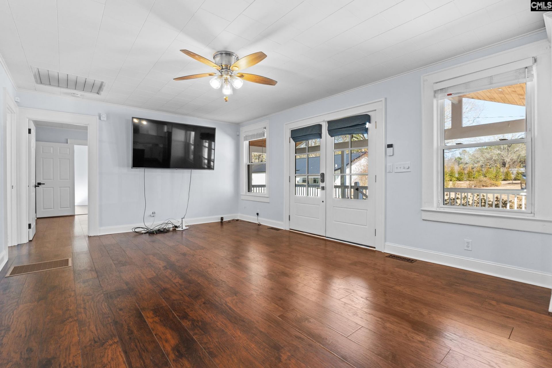 5214 Echo Valley Drive Photo 7