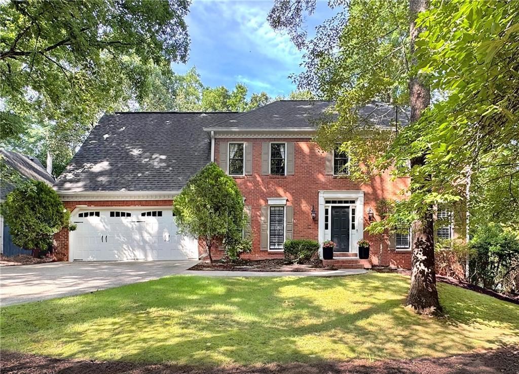 335 Woodchuck Court, Roswell, GA 30076 Main Photo