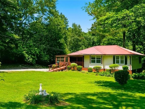 425 Brandywine Court , Alpharetta, GA 30004