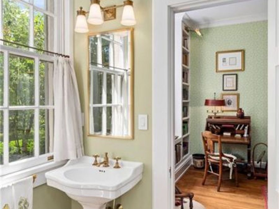 Property Image 39