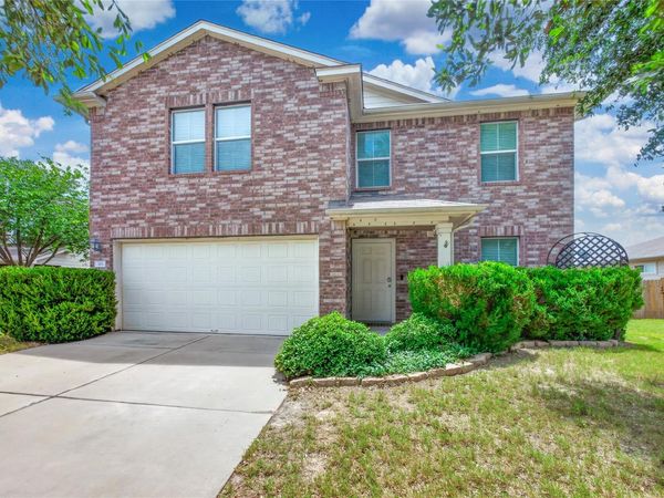 316 Lidell ST , Hutto, TX 78634