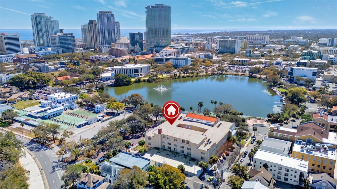 701 Mirror Lake Drive N, Unit 120, Saint Petersburg, FL 33701 Photo