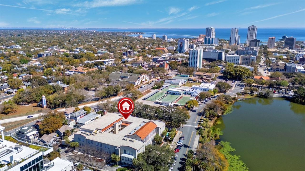 701 Mirror Lake Drive N, Unit 120, Saint Petersburg, FL 33701 Photo