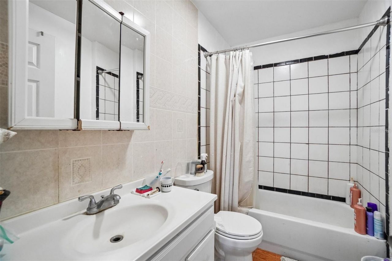 3211 30th Street N, Saint Petersburg, FL 33713 Photo
