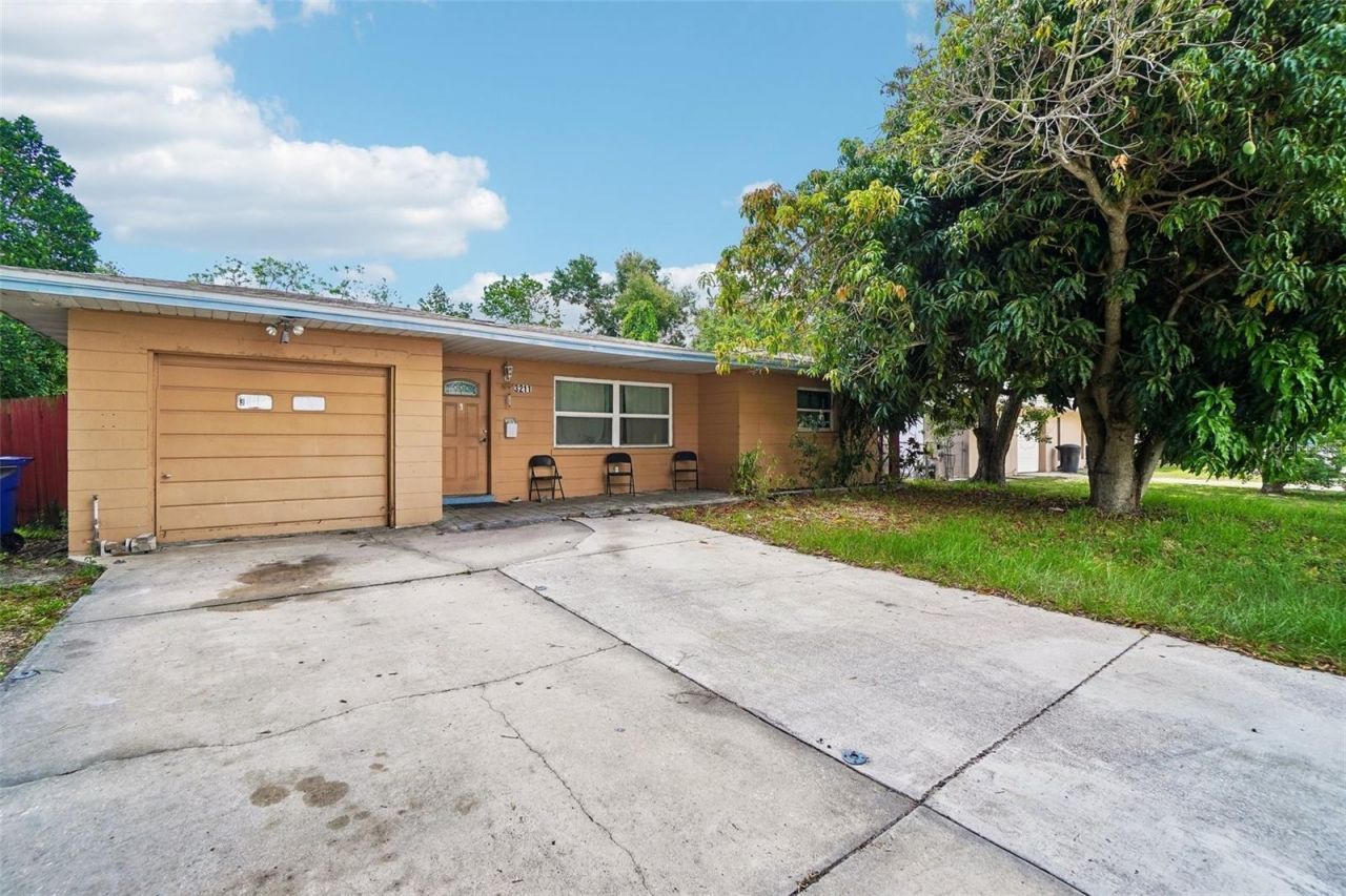 3211 30th Street N, Saint Petersburg, FL 33713 Photo