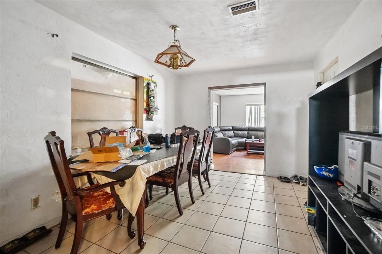 3211 30th Street N, Saint Petersburg, FL 33713 Photo