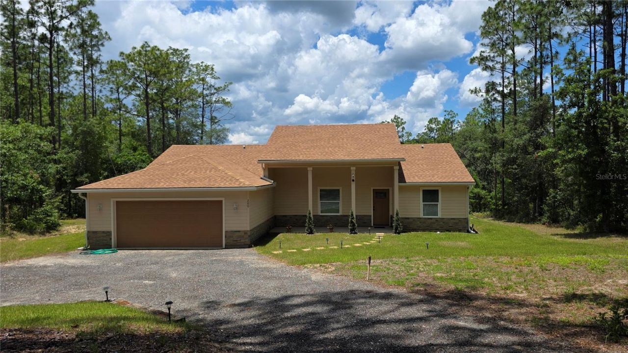 200 Hour Glass Circle, Hawthorne, FL 32640 Photo