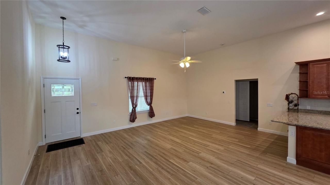 200 Hour Glass Circle, Hawthorne, FL 32640 Photo
