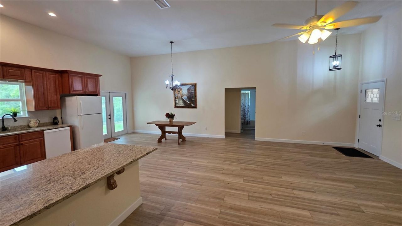 200 Hour Glass Circle, Hawthorne, FL 32640 Photo