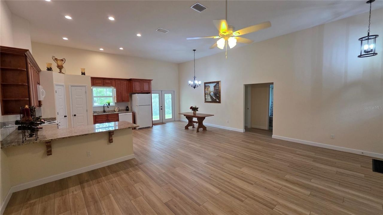 200 Hour Glass Circle, Hawthorne, FL 32640 Photo