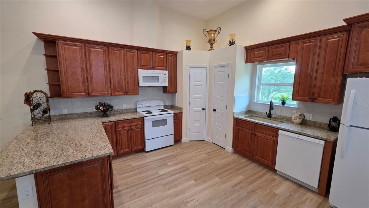 200 Hour Glass Circle, Hawthorne, FL 32640 Photo