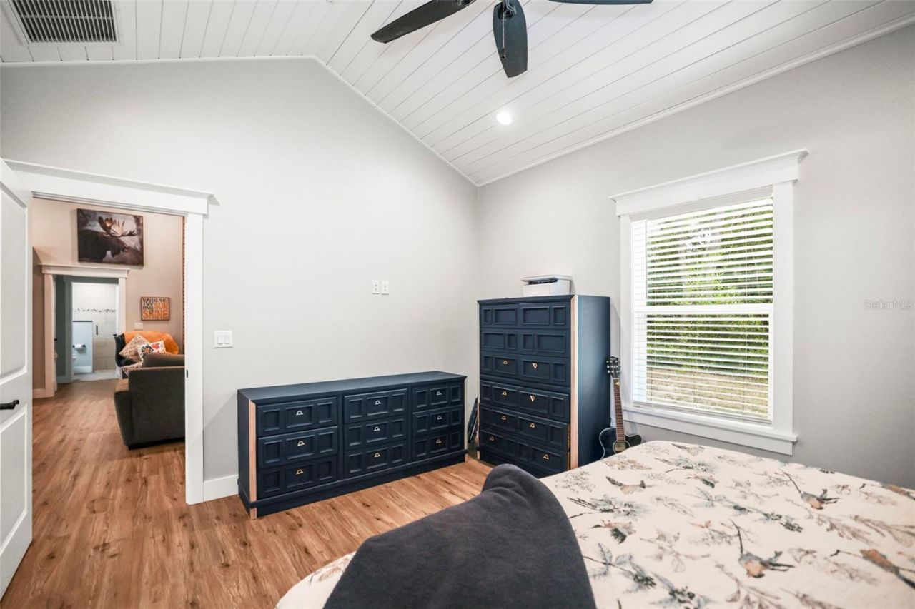 7218 Southeast Avenue , Webster, FL 33597 Photo