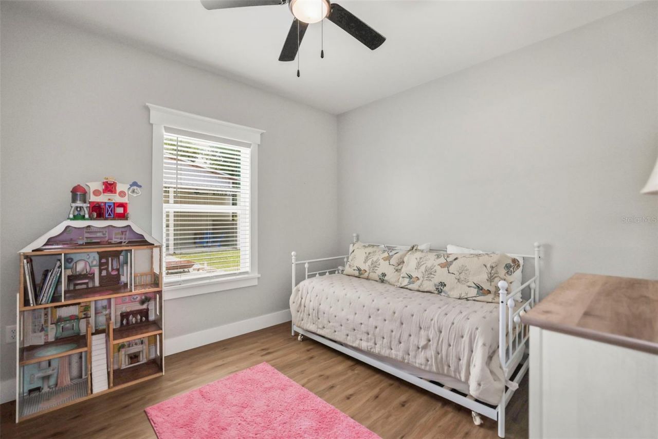 7218 Southeast Avenue , Webster, FL 33597 Photo